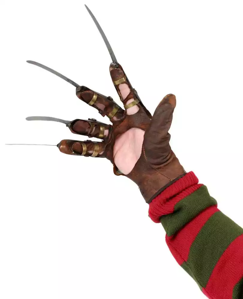 a-nightmare-on-elm-street-3-replica-1-1-freddys-glove-1751245883-0