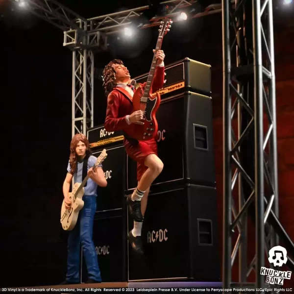 ac-dc-rock-iconz-statue-angus-young-iii-25-cm-1751195520-2
