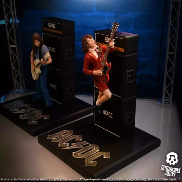 ac-dc-rock-iconz-statue-angus-young-iii-25-cm-1751195541-15