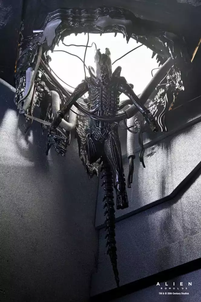 alien-romulus-action-figure-deluxe-suspended-lab-xenomorph-xx121-18-cm-1751249986-11