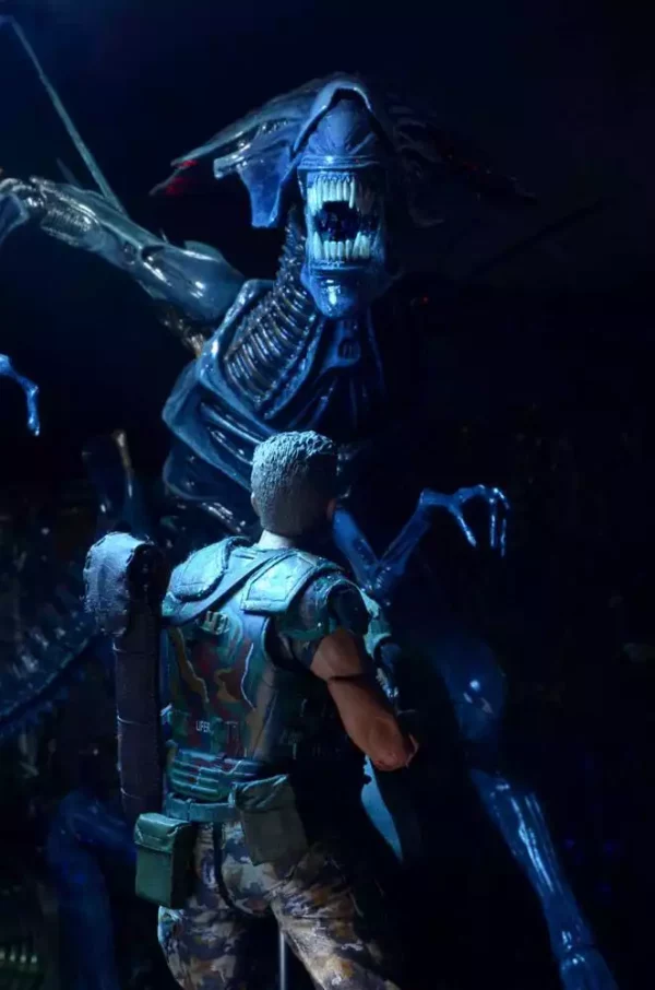 aliens-ultra-deluxe-action-figure-alien-queen-38-cm-1751246706-5 aliens-ultra-deluxe-action-figure-alien-queen-38-cm-1751246706-5