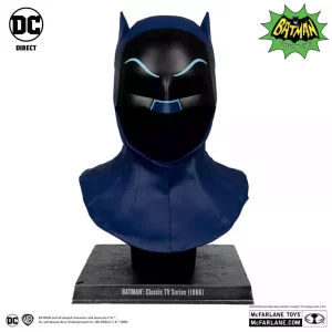 Batman 1966 DC Direct Replica: Elmo (Cowl) 1/1 Batman 53 cm