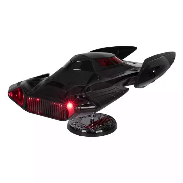 batman-beyond-dc-multiverse-vehicle-batmobile-gold-label-53-cm-1751223985-1