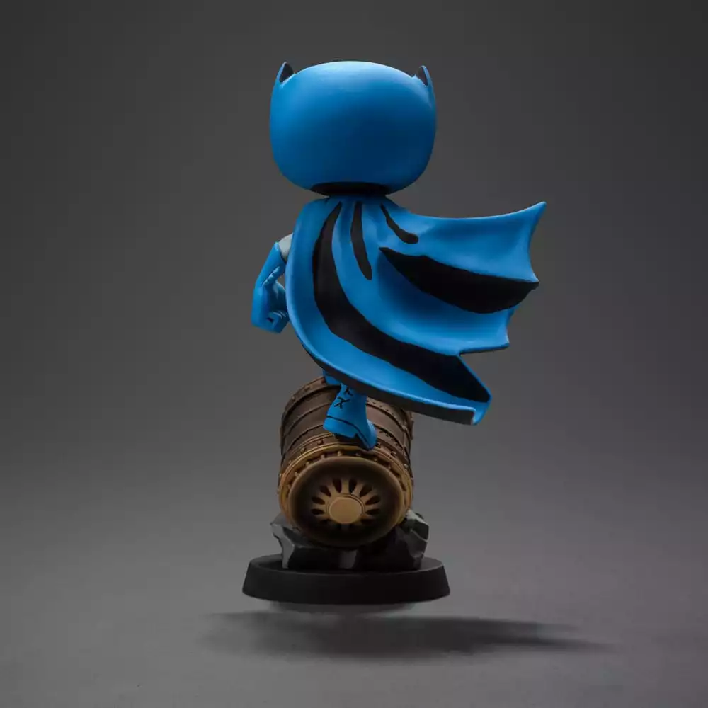 batman-mini-co-pvc-figure-batman-on-bat-signal-blue-variant-15-cm-1751187158-4