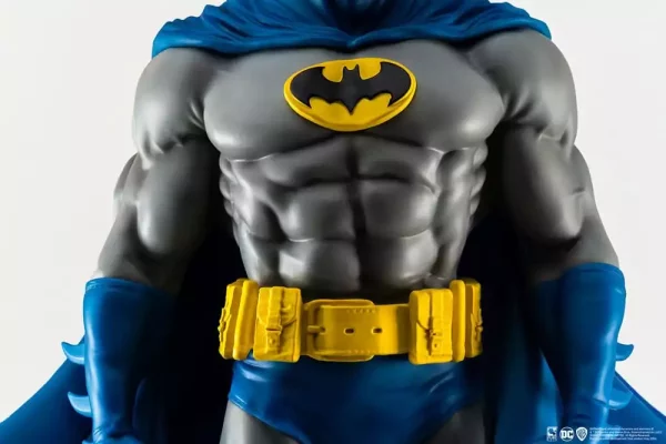 batman-px-pvc-statue-1-8-batman-classic-version-27-cm-1751294688-5 batman-px-pvc-statue-1-8-batman-classic-version-27-cm-1751294688-5