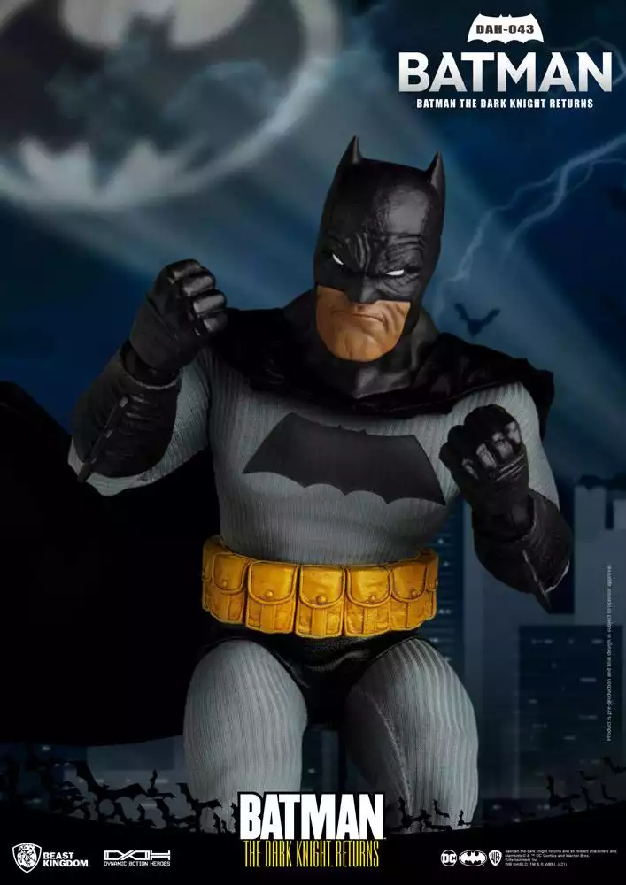 batman-the-dark-knight-return-dynamic-8ction-heroes-action-figure-1-9-batman-21-cm-1751117939-1