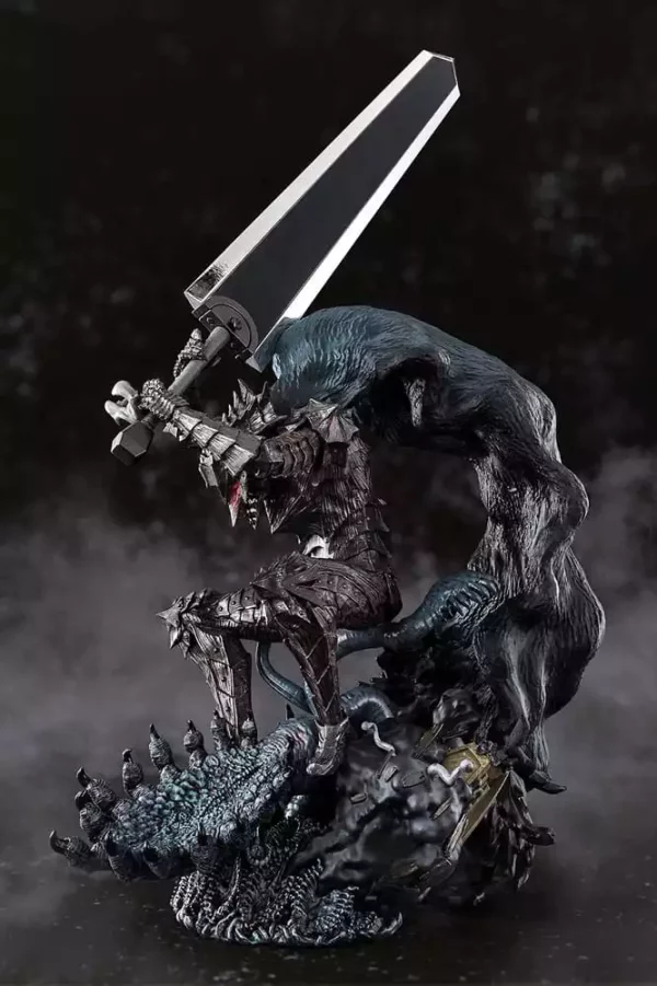 berserk-figuarts-zero-metallic-touch-pvc-statue-guts-berserker-armor-35-cm-1751117558-1