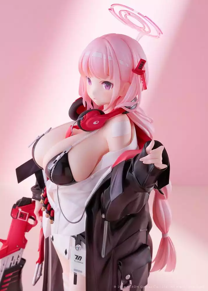 blue-archive-pvc-statue-1-7-eimi-27-cm-1751235012-7