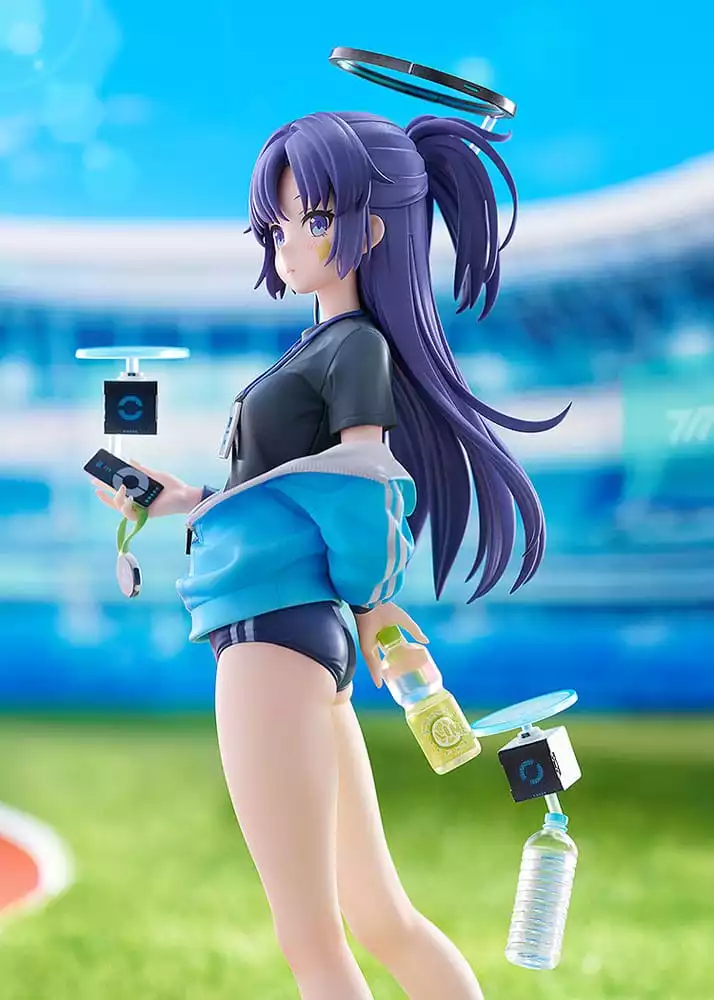 blue-archive-pvc-statue-1-7-yuuka-track-24-cm-1751216741-3
