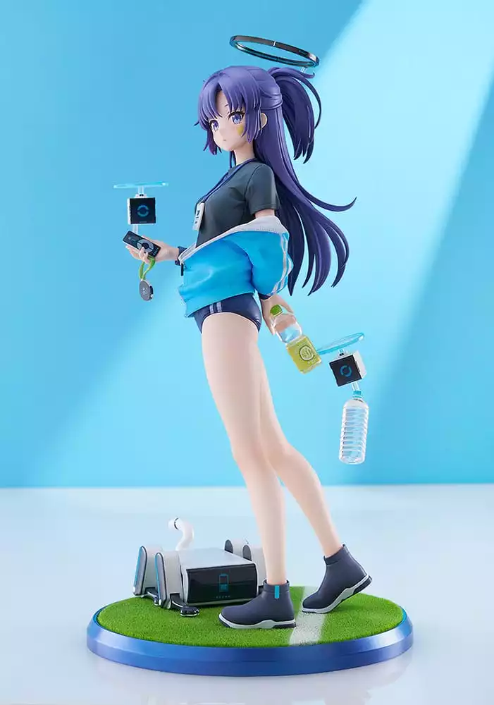 blue-archive-pvc-statue-1-7-yuuka-track-24-cm-1751216749-8