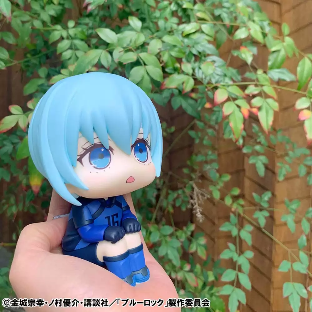 blue-lock-look-up-pvc-statue-yo-hiori-11-cm-1751231497-6