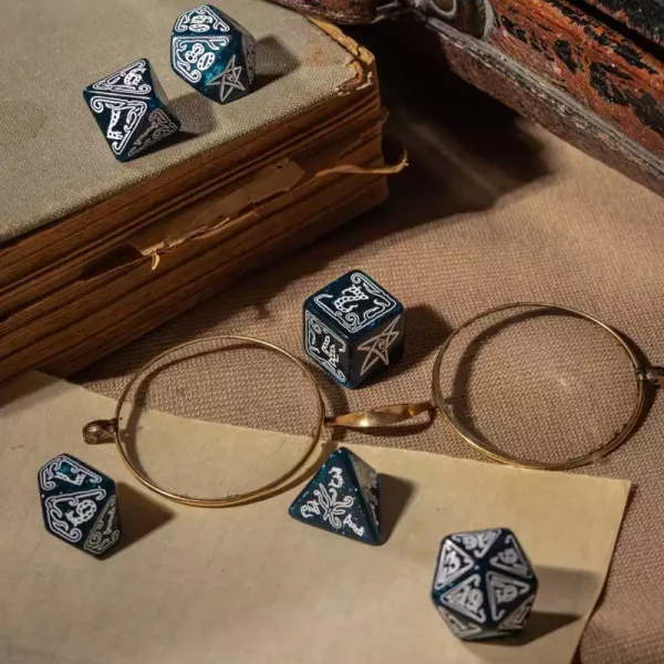 call-of-cthulhu-dice-set-abyssal-white-7-1751296473-3
