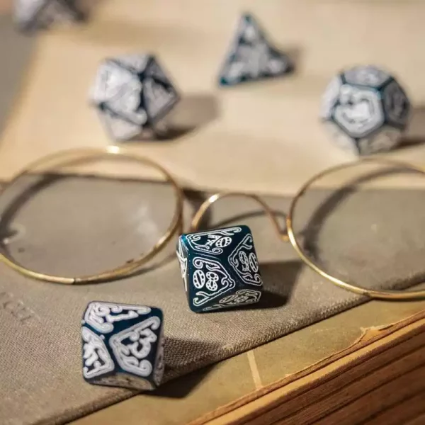 call-of-cthulhu-dice-set-abyssal-white-7-1751296478-5