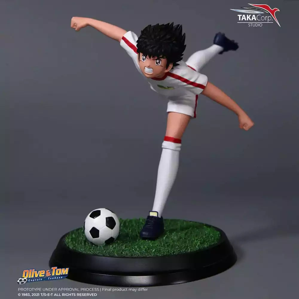 captain-tsubasa-statue-tsubasa-ozora-20-cm-1751284220-0