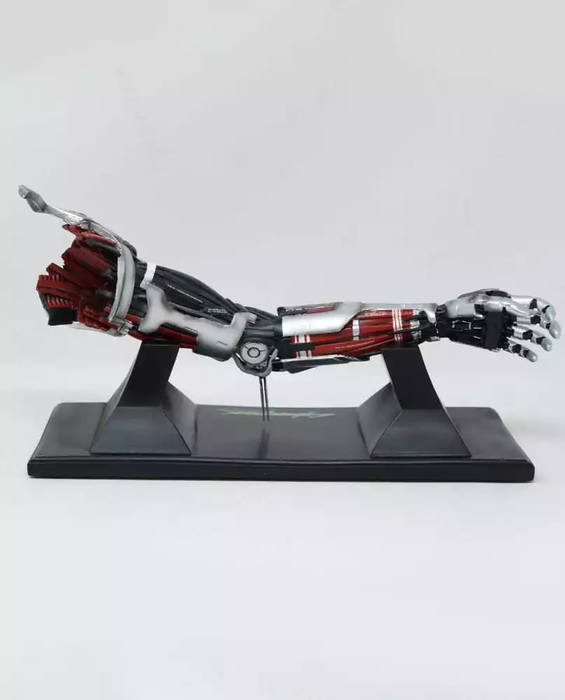 cyberpunk-edgerunners-replica-silverhand-arm-30-cm-1751244763-0