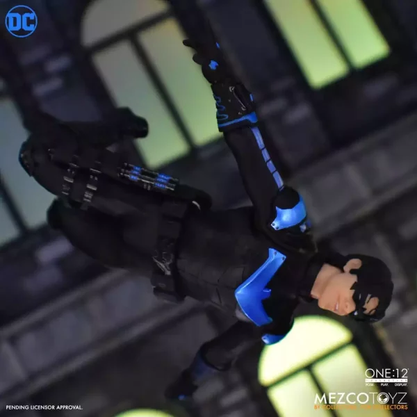 dc-comics-action-figure-1-12-nightwing-17-cm-1751233500-6 dc-comics-action-figure-1-12-nightwing-17-cm-1751233500-6