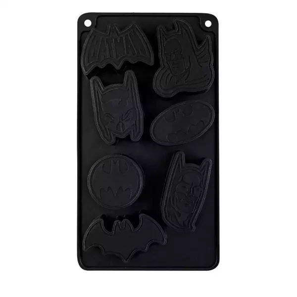 dc-comics-chocolate-ice-cube-mold-batman-1751183545-0 dc-comics-chocolate-ice-cube-mold-batman-1751183545-0