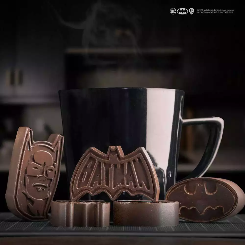 dc-comics-chocolate-ice-cube-mold-batman-1751183546-1
