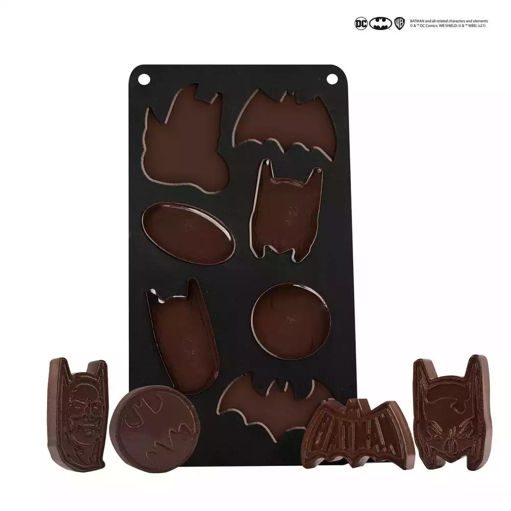 dc-comics-chocolate-ice-cube-mold-batman-1751183553-6