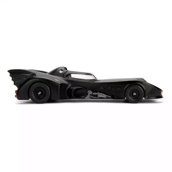 dc-comics-diecast-model-1-24-batman-1989-batmobile-1751187507-21 dc-comics-diecast-model-1-24-batman-1989-batmobile-1751187507-21