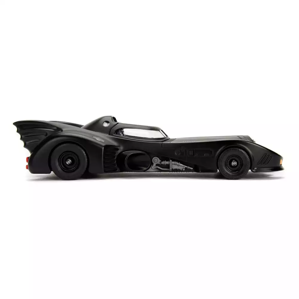 dc-comics-diecast-model-1-24-batman-1989-batmobile-1751187507-21