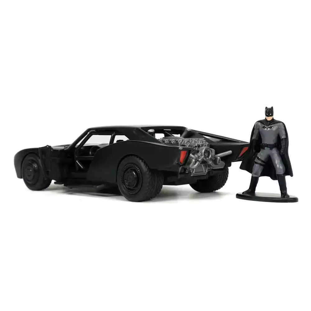 dc-comics-diecast-model-1-32-batman-2022-batmobile-1751187443-10