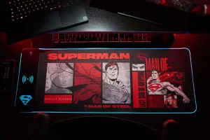 Tappetino Mouse DC Comics con Caricatore per Cellulare Superman
