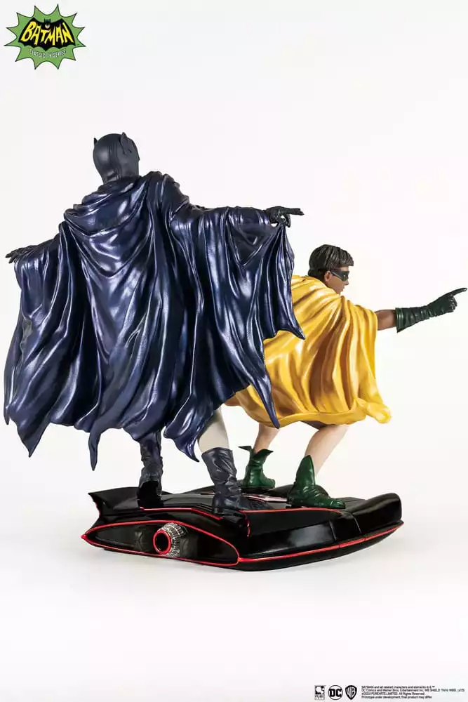 dc-comics-pvc-diorama-statue-1-8-batman-robin-1966-23-cm-1751294734-4