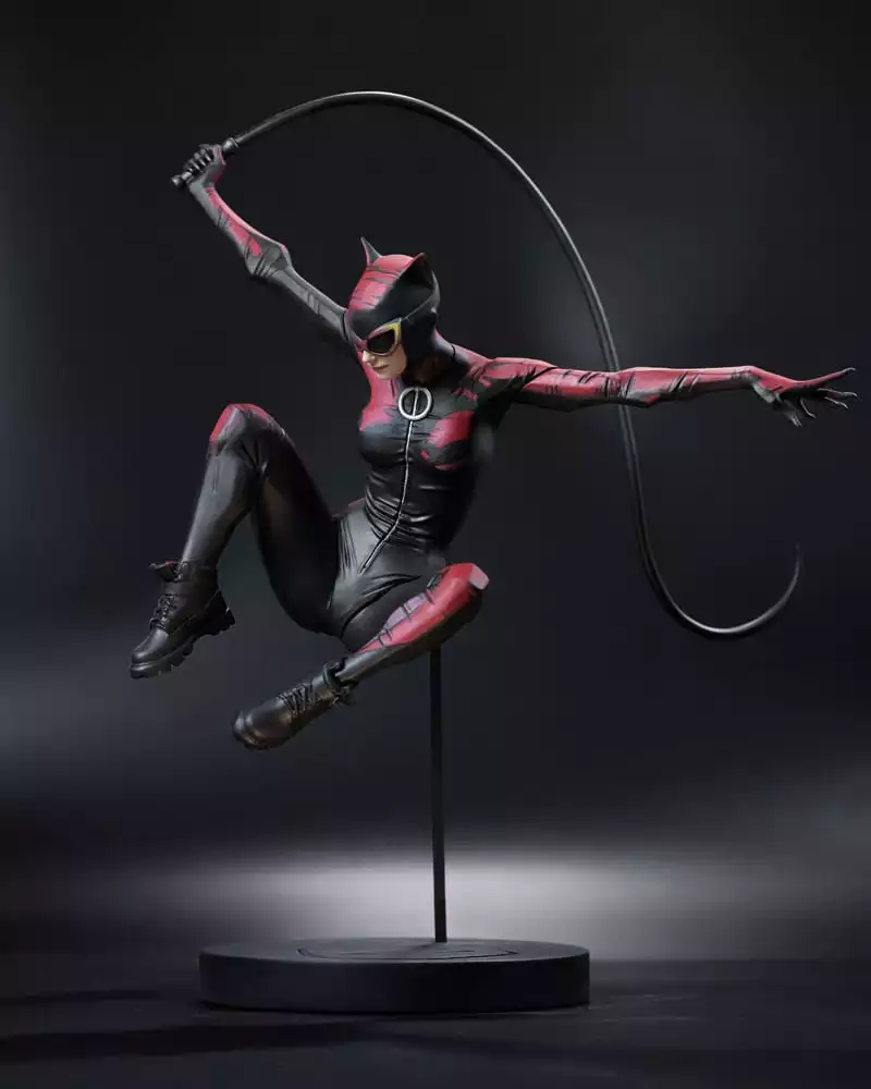 dc-designer-series-statue-1-6-catwoman-by-jock-33-cm-1751226082-1