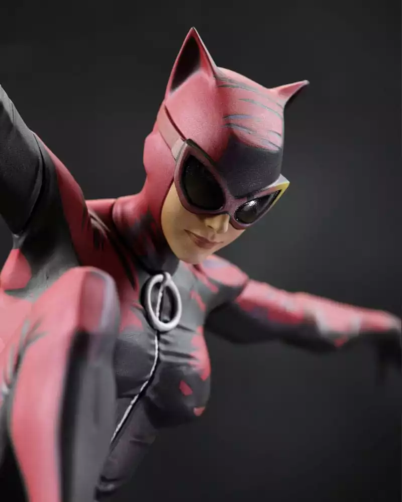 dc-designer-series-statue-1-6-catwoman-by-jock-33-cm-1751226086-3