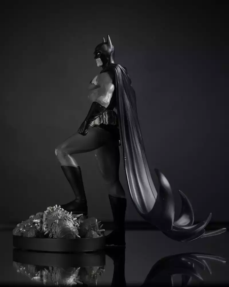 dc-direct-statue-1-10-batman-by-bjorn-barends-black-white-18-cm-1751226016-9