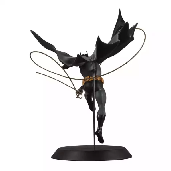 dc-direct-statue-dc-designer-series-batman-by-dan-mora-40-cm-1751226061-2 dc-direct-statue-dc-designer-series-batman-by-dan-mora-40-cm-1751226061-2