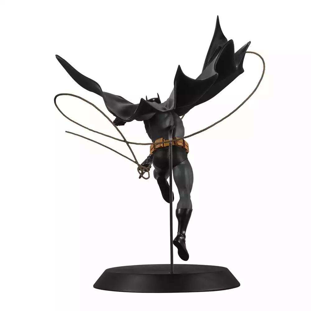 dc-direct-statue-dc-designer-series-batman-by-dan-mora-40-cm-1751226061-2