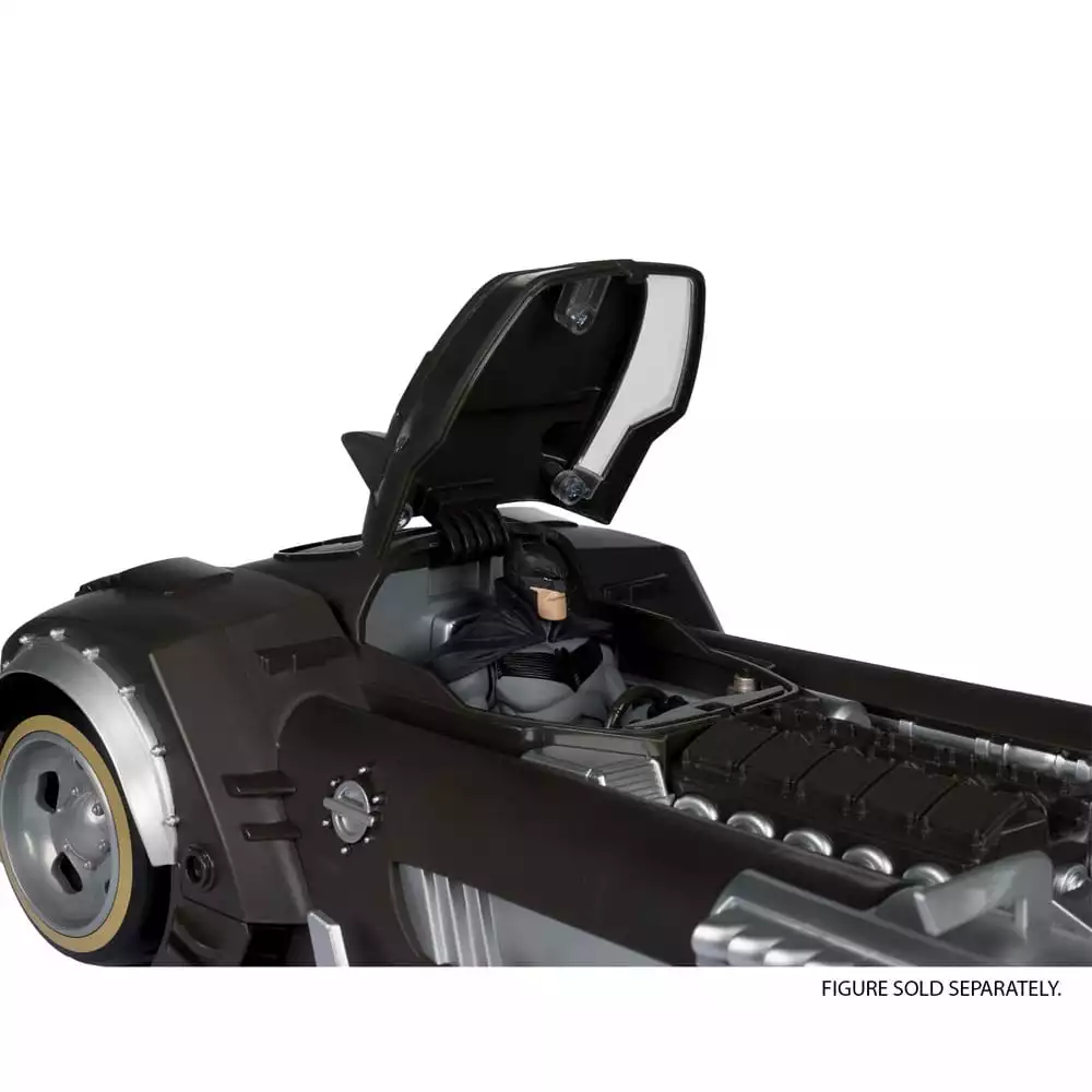 dc-multiverse-vehicle-white-knight-batmobile-gold-label-18-cm-1751223657-2