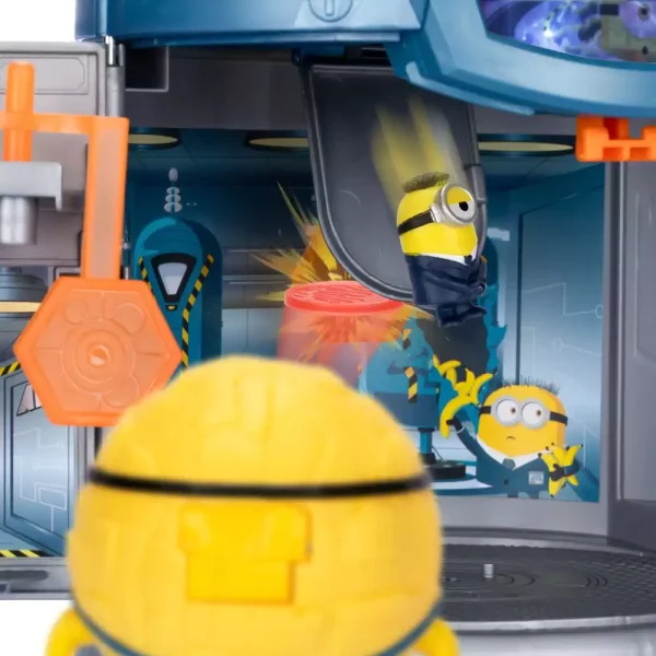 despicable-me-4-mega-minion-playset-transformation-chamber-1751242531-3 despicable-me-4-mega-minion-playset-transformation-chamber-1751242531-3