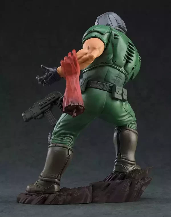 doom-pop-up-parade-pvc-statue-doom-marine-17-cm-1751155708-5