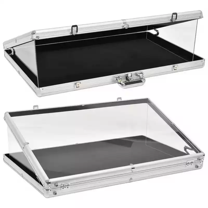 evoretro-trading-card-display-suitcase-1751124760-0