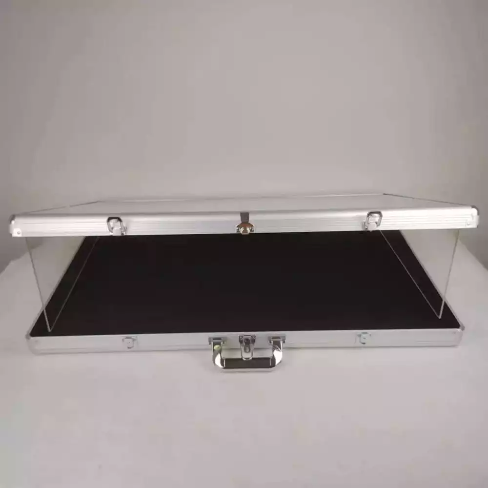 evoretro-trading-card-display-suitcase-1751124764-5
