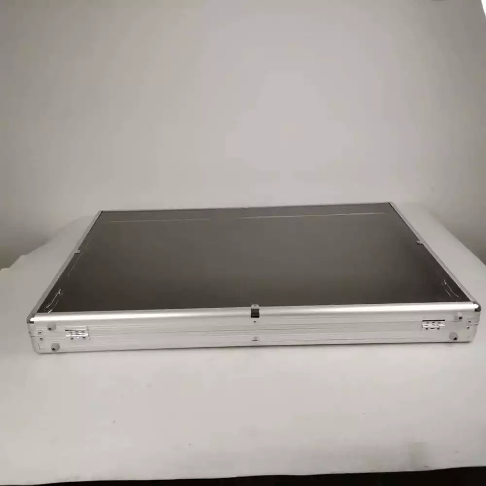 evoretro-trading-card-display-suitcase-1751124766-8