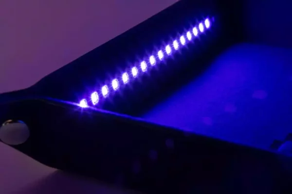 fanroll-shadowlight-folding-blacklight-dice-tray-black-1751132231-1 fanroll-shadowlight-folding-blacklight-dice-tray-black-1751132231-1