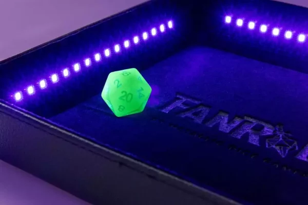 fanroll-shadowlight-folding-blacklight-dice-tray-black-1751132236-7 fanroll-shadowlight-folding-blacklight-dice-tray-black-1751132236-7