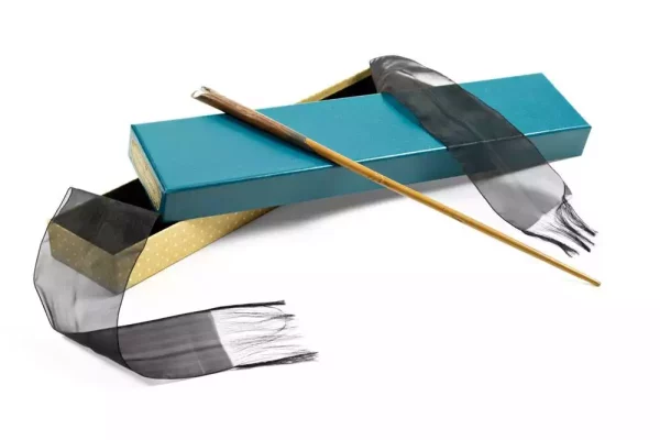 fantastic-beasts-wand-newt-scamander-1751275875-0