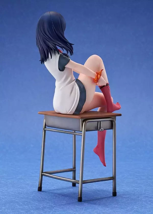 gridman-universe-pvc-statue-1-7-rikka-takarada-24-cm-1751210076-3