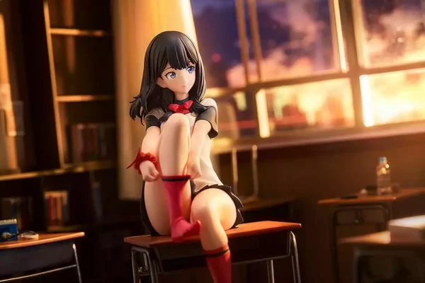 gridman-universe-pvc-statue-1-7-rikka-takarada-24-cm-1751210084-8