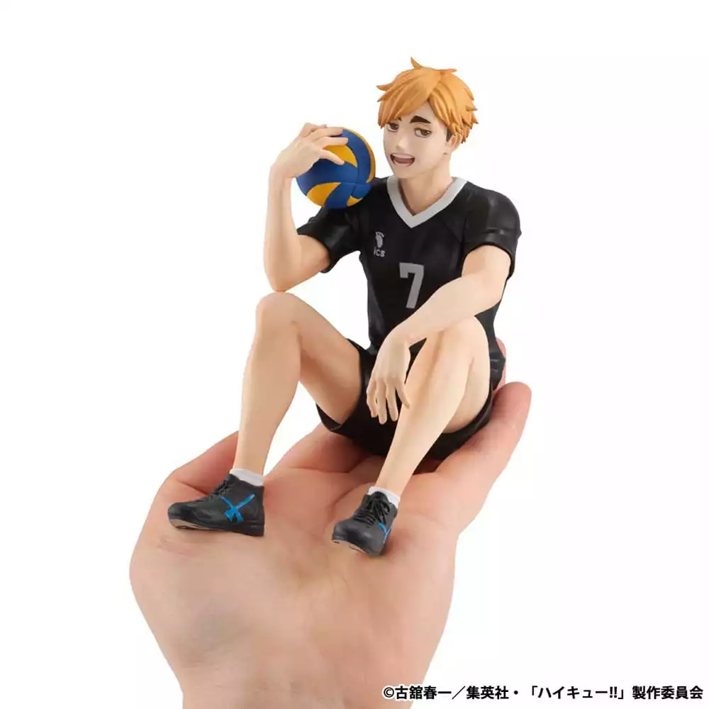 haikyu-g-e-m-series-pvc-statue-atsumu-miya-palm-size-9-cm-1751232419-1