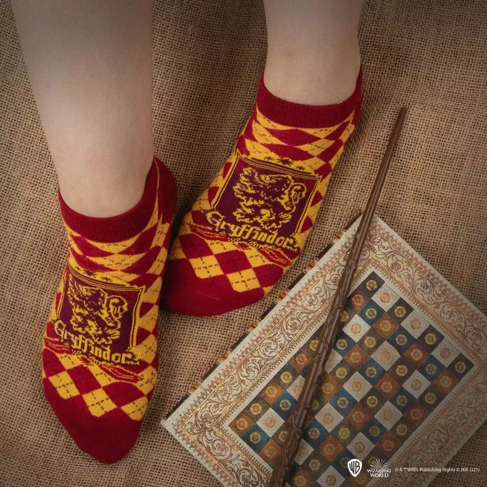 harry-potter-ankle-socks-3-pack-gryffindor-1751183644-2