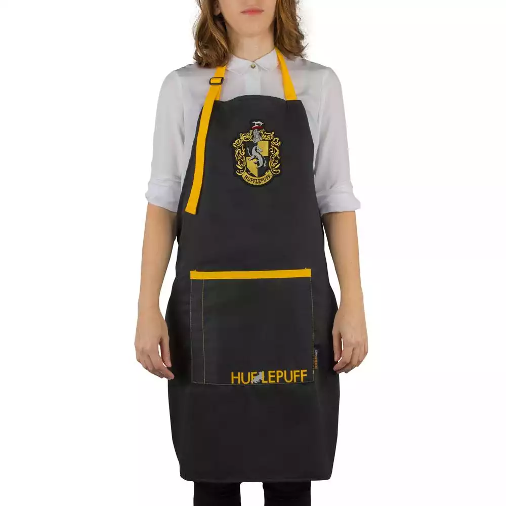 harry-potter-apron-hufflepuff-1751183327-4