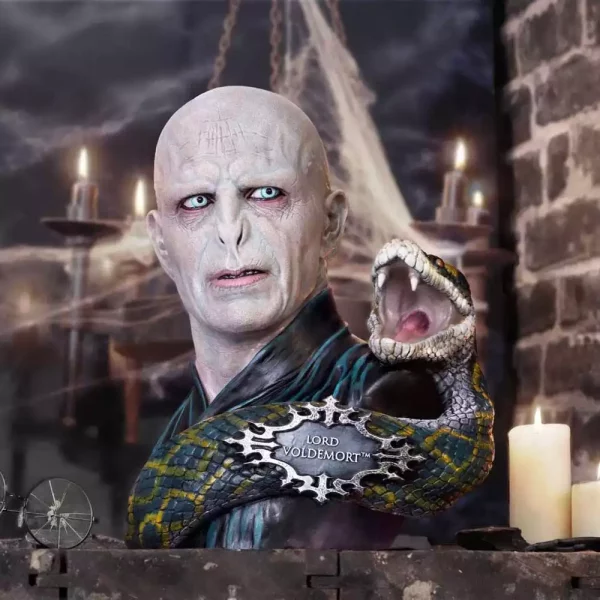 harry-potter-bust-lord-voldemort-31-cm-1751251395-6 harry-potter-bust-lord-voldemort-31-cm-1751251395-6