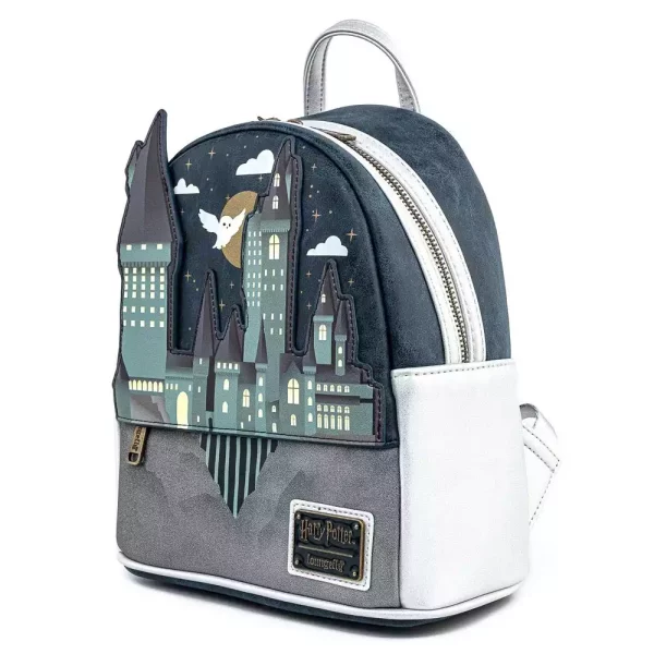 harry-potter-by-loungefly-backpack-hogwarts-castle-1751212055-5 harry-potter-by-loungefly-backpack-hogwarts-castle-1751212055-5