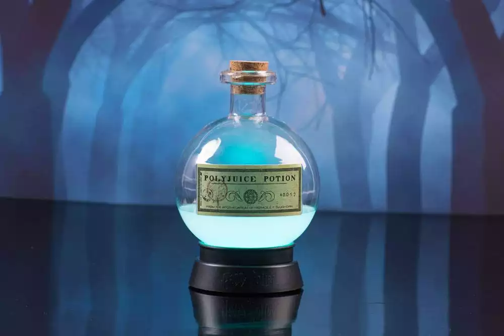 harry-potter-colour-changing-mood-lamp-polyjuice-potion-14-cm-1751126872-1